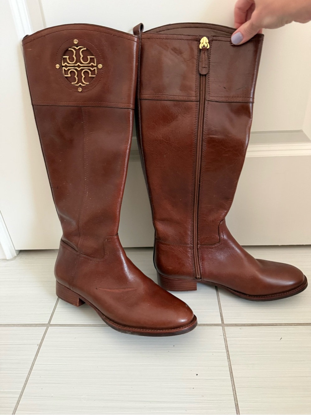 Tory Burch Chestnut Brown Kiernan Leather Riding  Knee Boots with Gold Logo 8.5